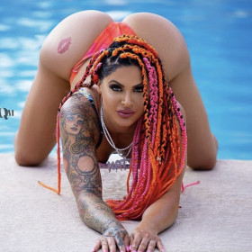 Katie Forbes Nude Mega Download Pack 110 GB