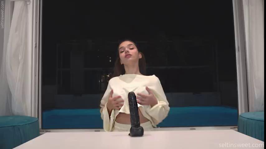 Seltin Sweety Nude Video 10